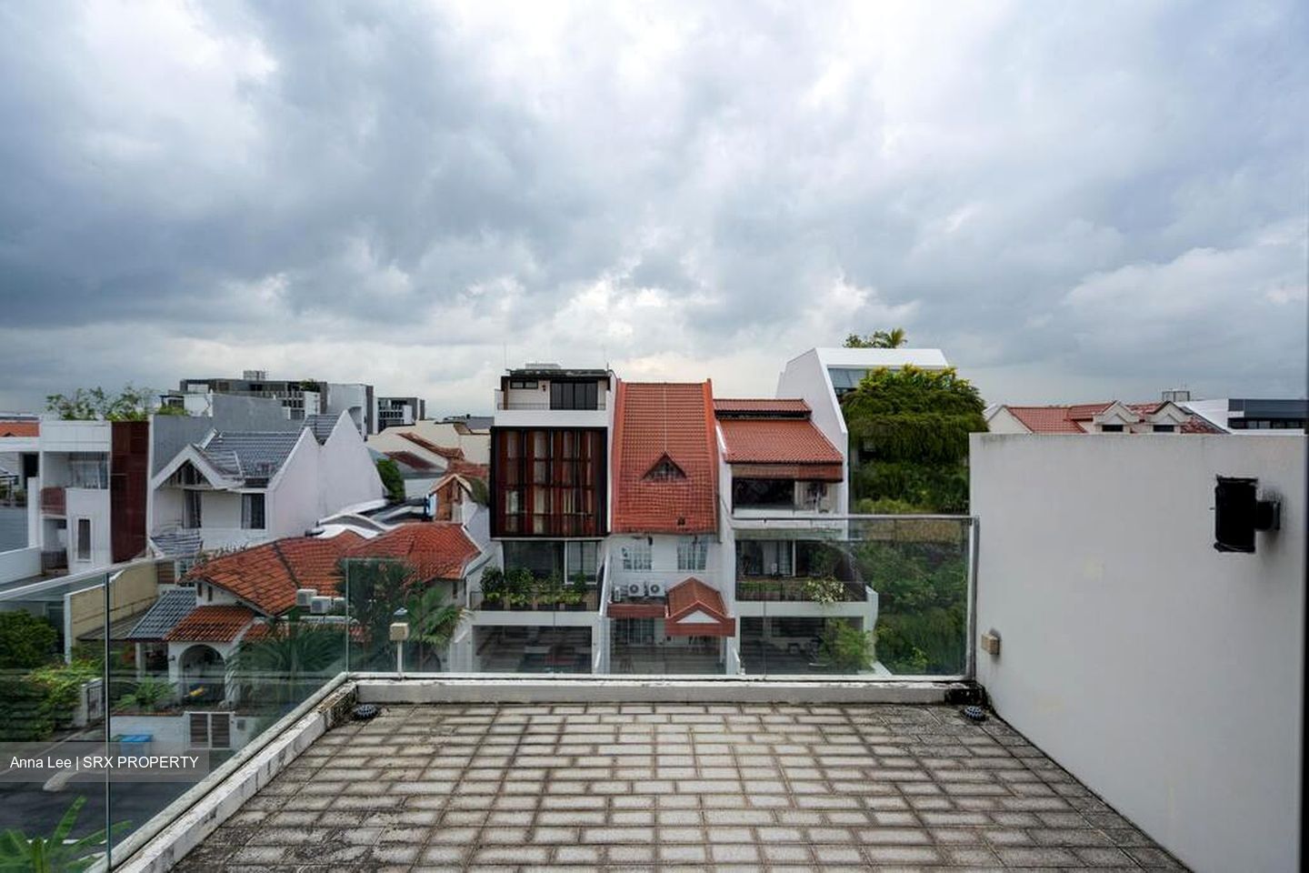 Highland Road (D19), Terrace #503956221